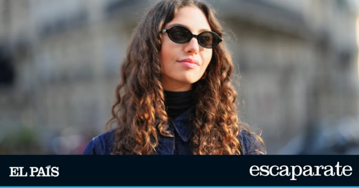 The savior of curly manes: the gel that transforms stiff curls into defined, hydrated, and elastic ones