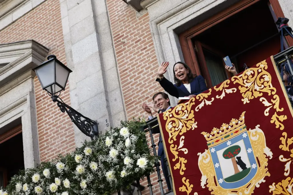From Génova to the founding of Vox, and from there to the Madrid City Council: María Corina Machado embraces the Spanish right