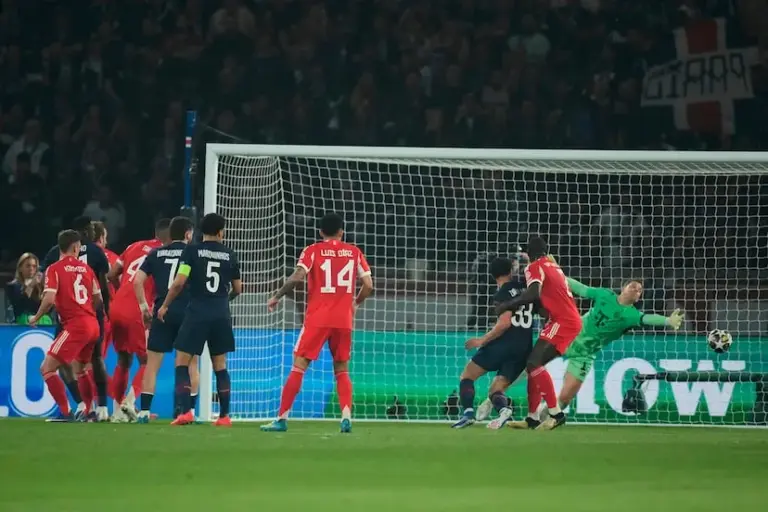 PSG y Bayern ponen el centro del fútbol mundial en París