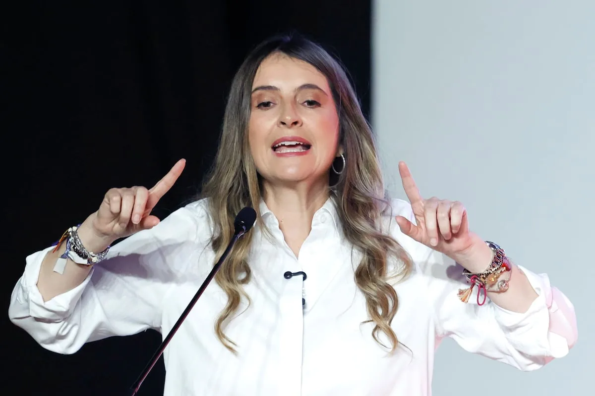 The road to the Colombian presidential elections 2026, live | Paloma Valencia accepts Iván Cepeda's debate proposal: “I'm ready, even if he wants to rig it”