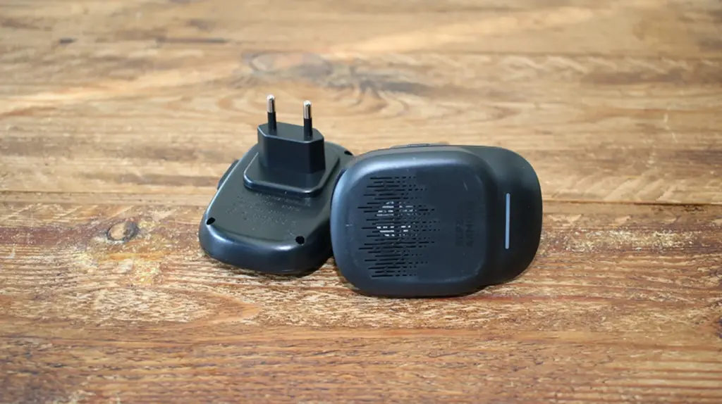 This is one of the best ultrasonic insect repellers