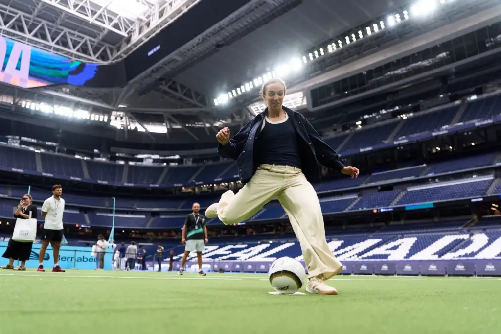 Florentino Pérez's incomplete photo, for a day as chair umpire: with Nadal, but without Federer at the Bernabéu