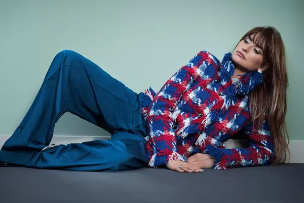 Penélope Cruz: “I would never allow anyone to take away my voice when it comes to denouncing the abuse of civilians and children”