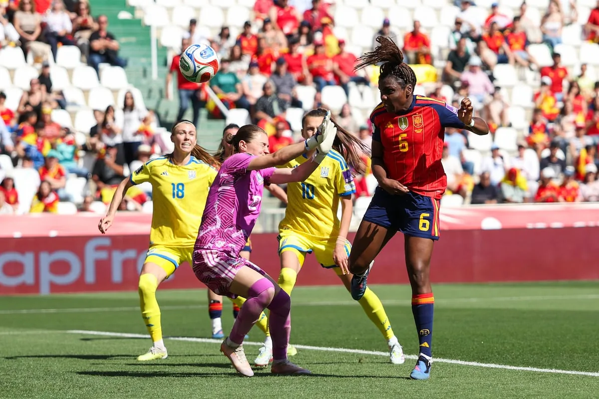 Spain recovers from the defeat at Wembley with a restorative thrashing against Ukraine