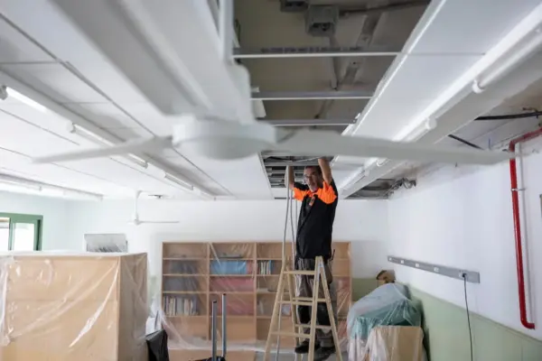 Catalonia will invest 20 million to install ceiling fans in schools this summer