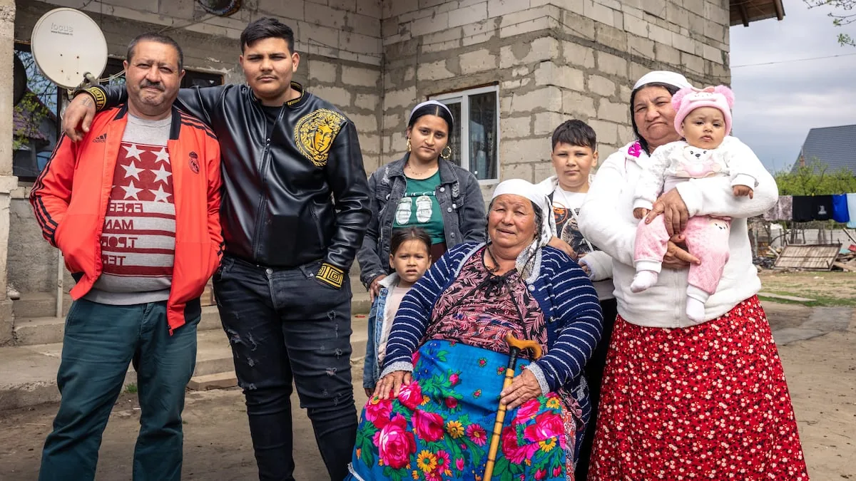 Six centuries of resistance of the Roma people in Europe: from Romania to the Tres Mil Viviendas neighborhood in Seville