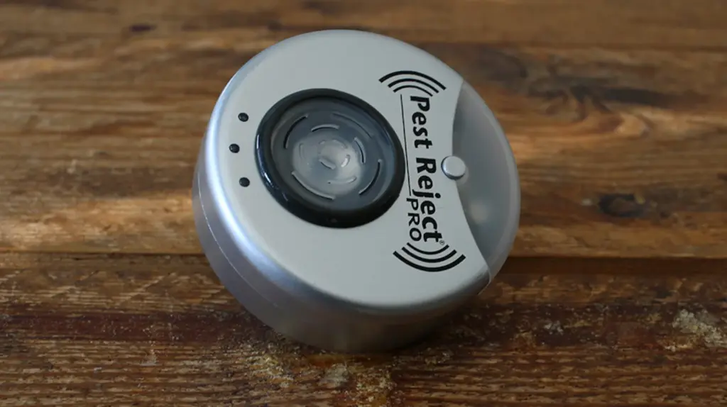 This is one of the best ultrasonic insect repellers