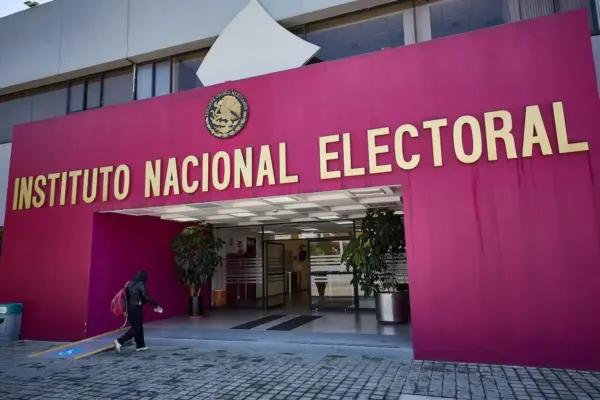Morena is on the verge of controlling the INE: closeness to the ruling party predominates among the 15 finalists for councilors