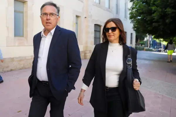 The first witnesses of the protected housing scandal in Alicante confirm the lack of control over the promoter's allocations
