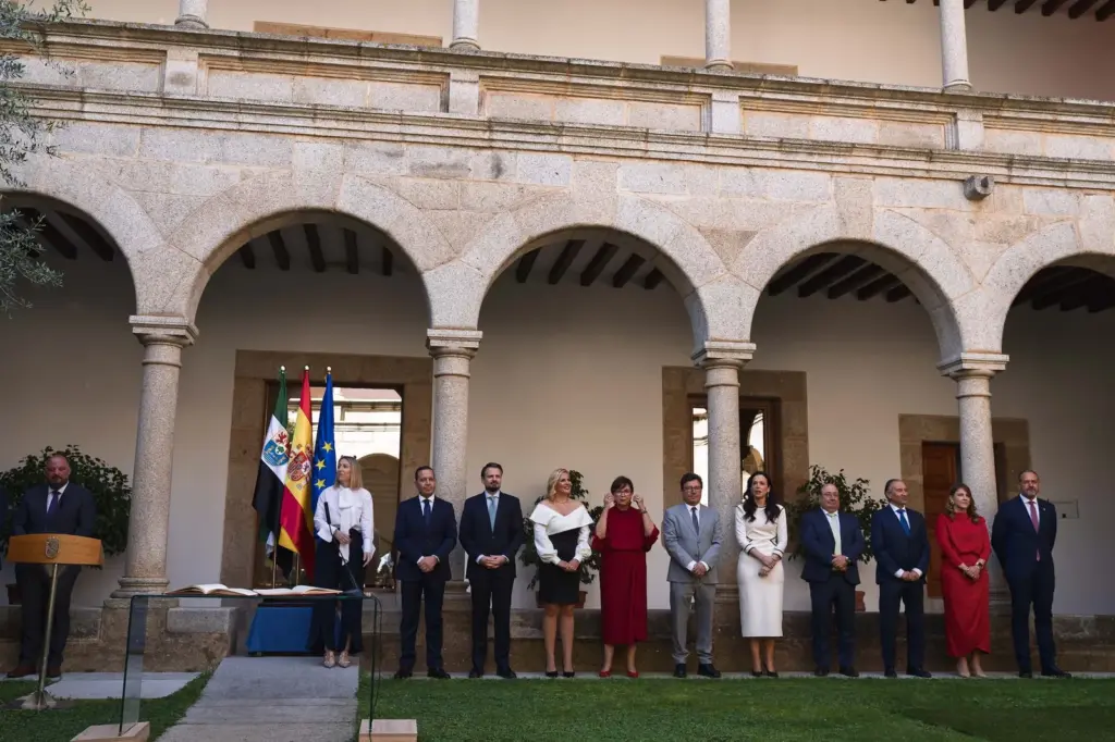 Vox ejercerá ahora el control de los menores migrantes sin familia en Extremadura