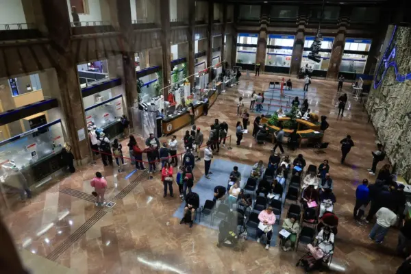 Migrations begin regularization with 13,000 applications from foreigners