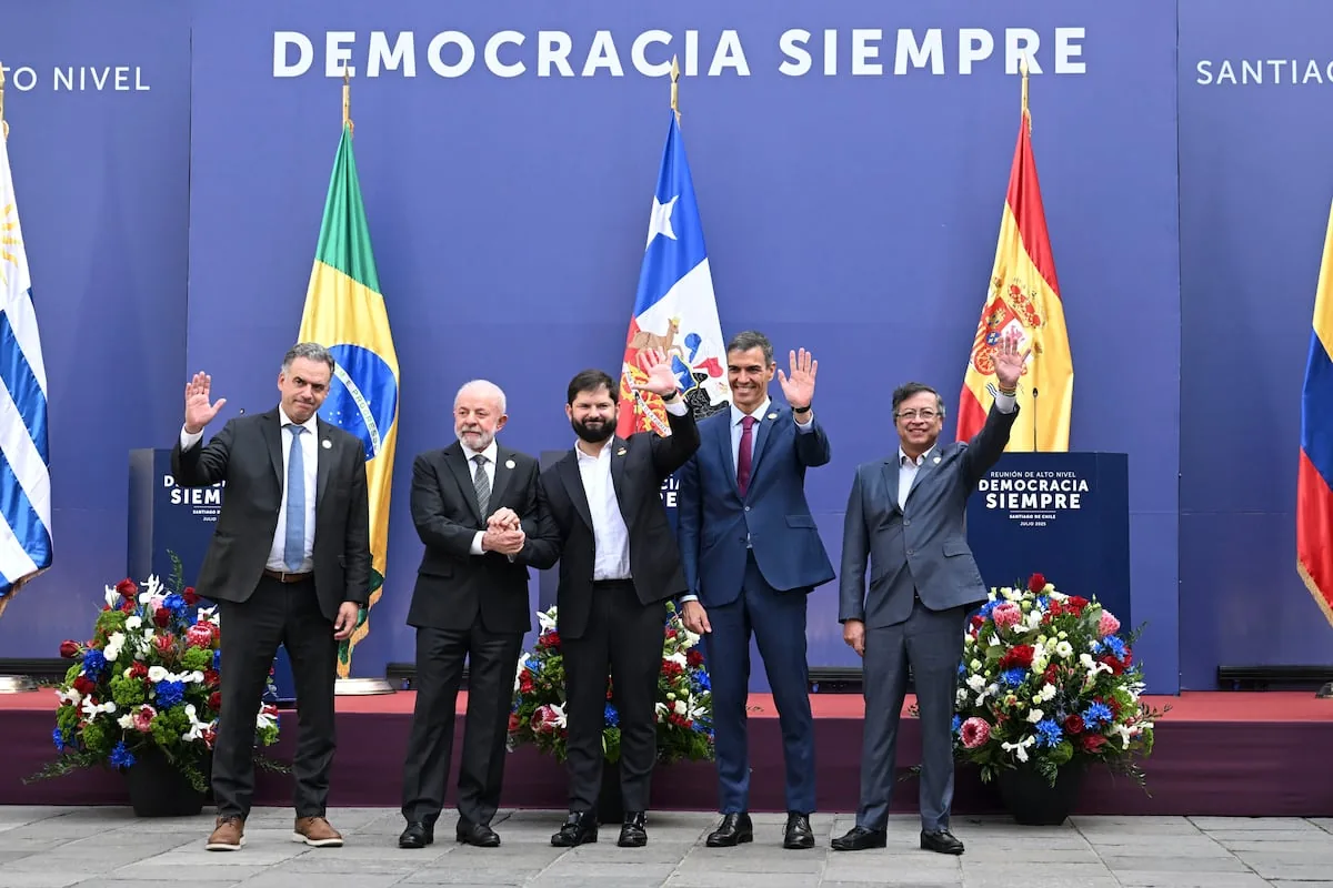 Sánchez and Lula gather a dozen progressive leaders in Barcelona in defense of democracy against Trump