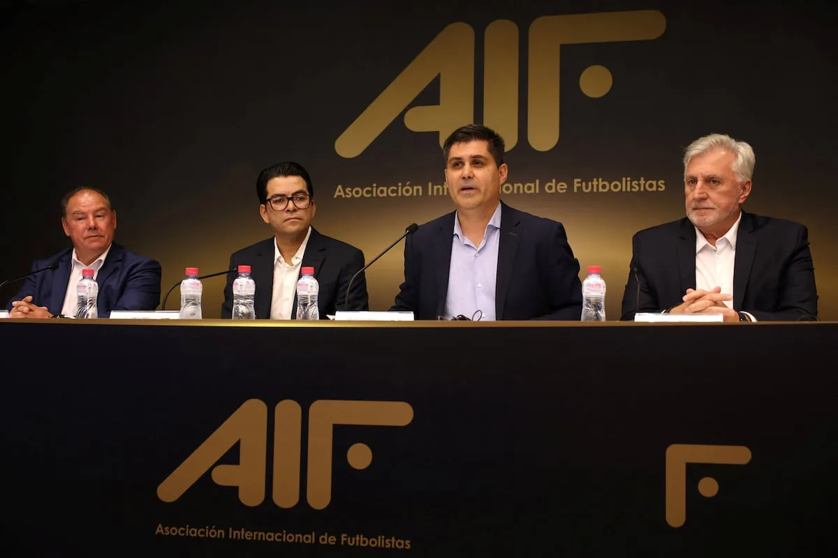 David Aganzo announces the creation of a new global union of footballers