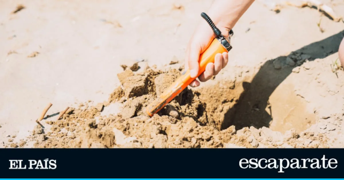 Locate valuable objects with the most desired high-sensitivity handheld metal detector on Amazon