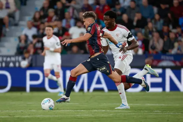Sevilla makes things difficult for itself by losing to an in-form Levante
