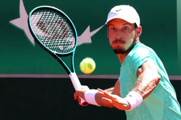 Carreño and Jódar in the Paris round of 16: a comeback and another dose of resilience