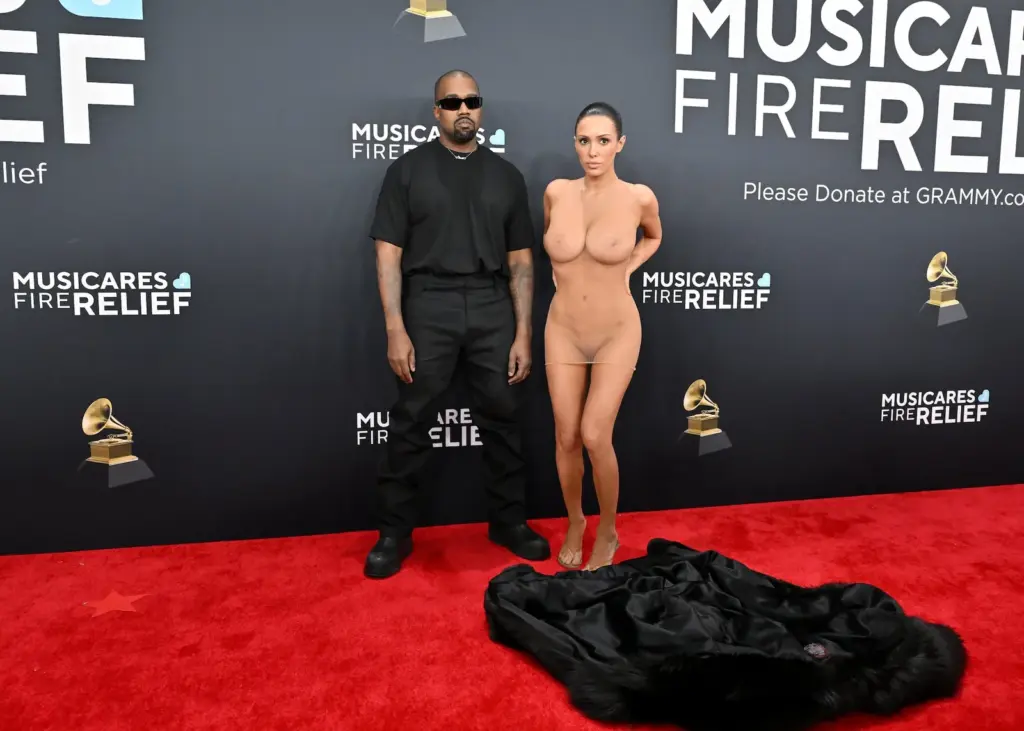 He has been banned from performing in the United Kingdom, France, Poland, and Switzerland. Should we allow Kanye West to hold his concert in Spain?