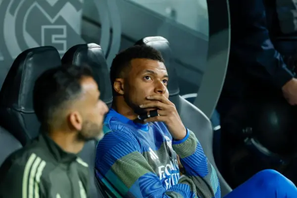 Real Madrid - Oviedo live | Boos at the Bernabéu as the players come out to warm up