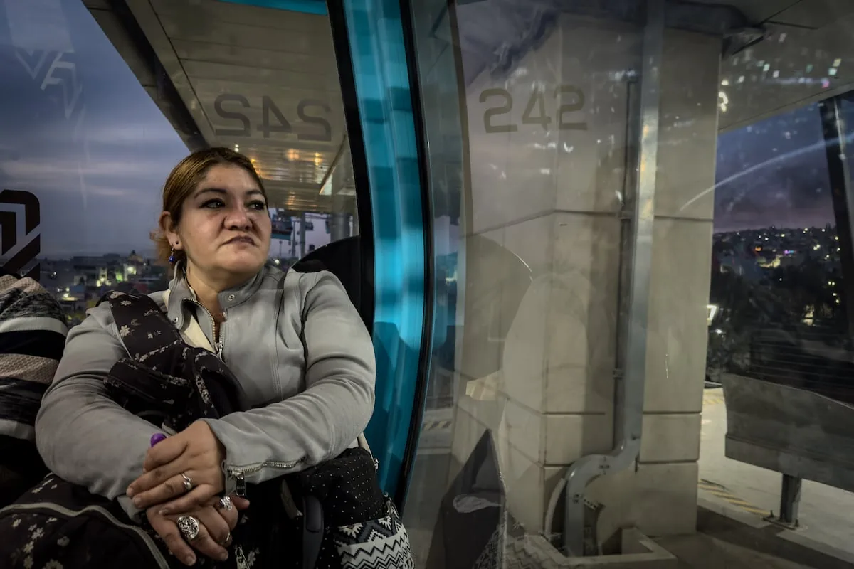 This is how Adriana's life slips away: five hours of public transportation a day to be able to work