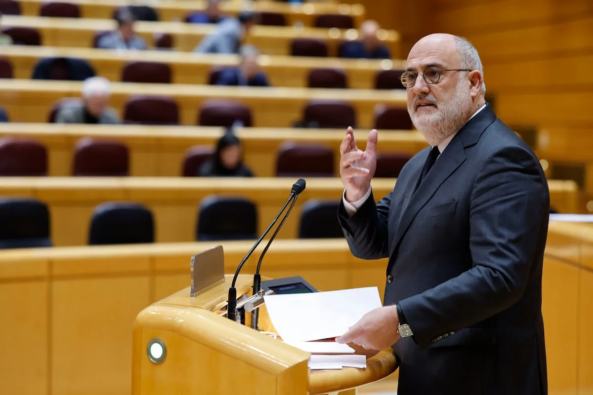 PNV and Junts abstain in a PP motion in the Senate to ask the Government to call elections