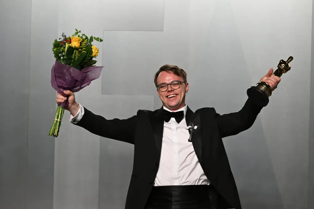 Lost Oscar at the airport: Russian documentarian Pavel Talankin loses his statuette after being unable to bring it on the plane