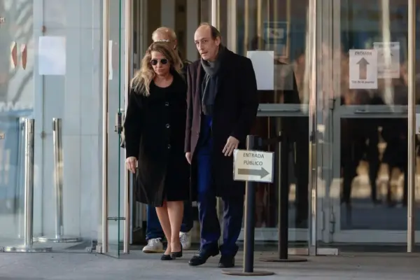 Begoña Gómez's advisor sees the 22-year prison sentence request as "absurd" and demands her acquittal