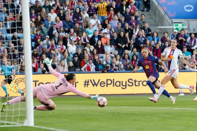 El Barcelona culmina su grandeza con su cuarta Champions tras golear al Lyon