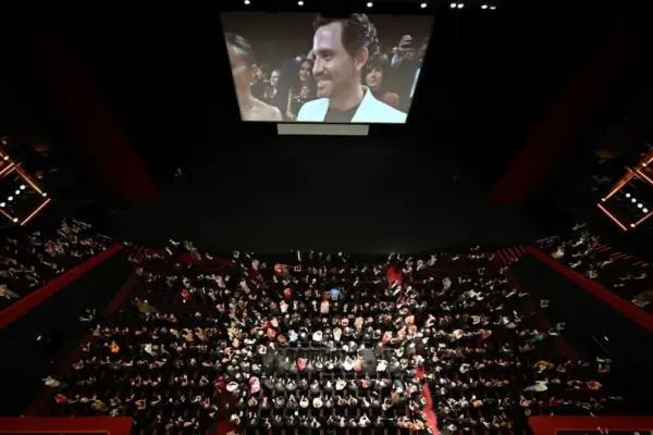 The applause scam at the Cannes festival