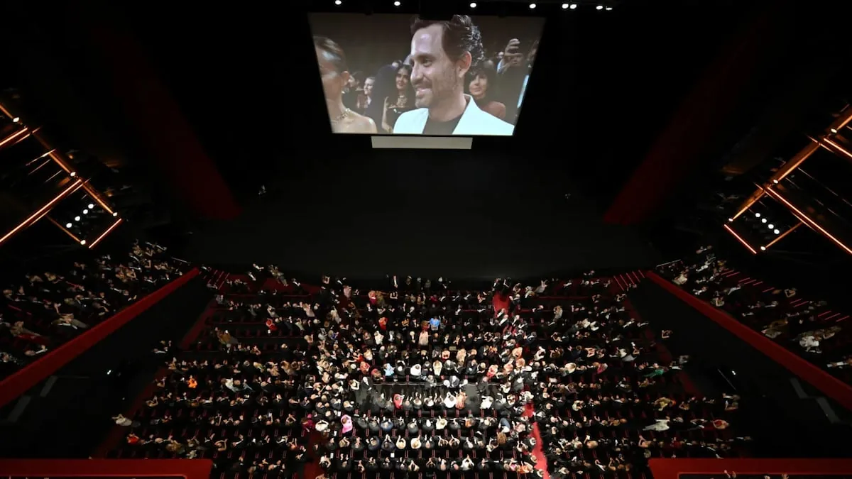 The applause scam at the Cannes festival