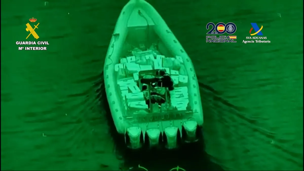 A narco speedboat crashes into a Customs patrol boat during a chase in Almería