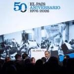Night of emotions at the old royal shipyards of Barcelona for the 50th anniversary of EL PAÍS