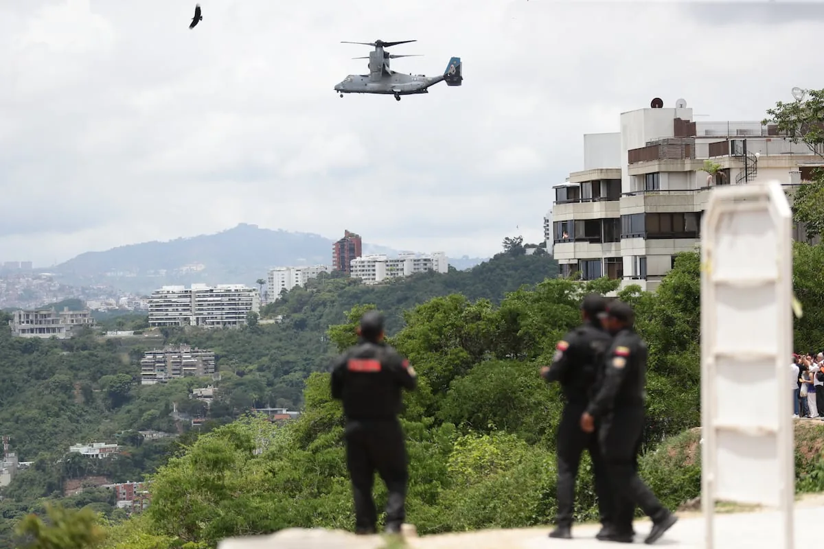 United States conducts a military evacuation drill in Caracas