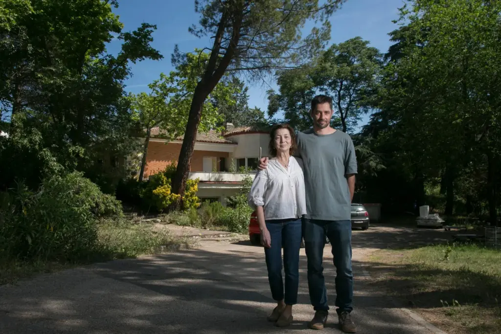Eviction in the Golden Mile of Northeast Madrid