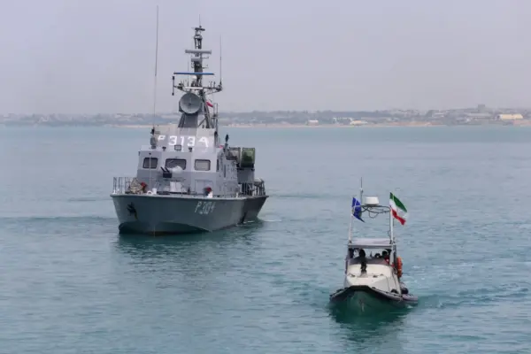 Latest news on the United States and Israel's war against Iran, live | Trump assures that the truce and dialogue with Iran remain in effect after the exchange of fire in Hormuz