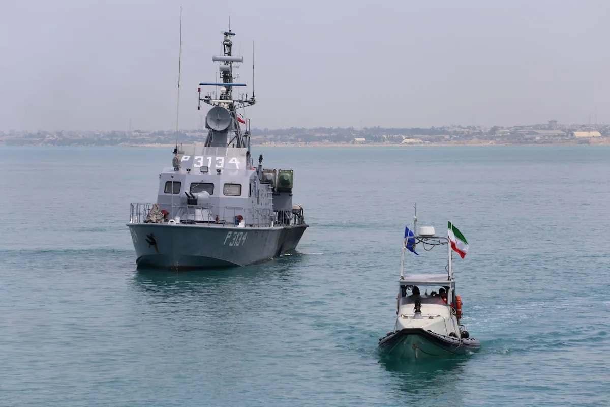 Latest news on the United States and Israel's war against Iran, live | Trump assures that the truce and dialogue with Iran remain in effect after the exchange of fire in Hormuz