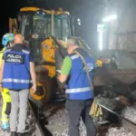 A worker dies after being hit by a backhoe in a Cercanías tunnel in Madrid