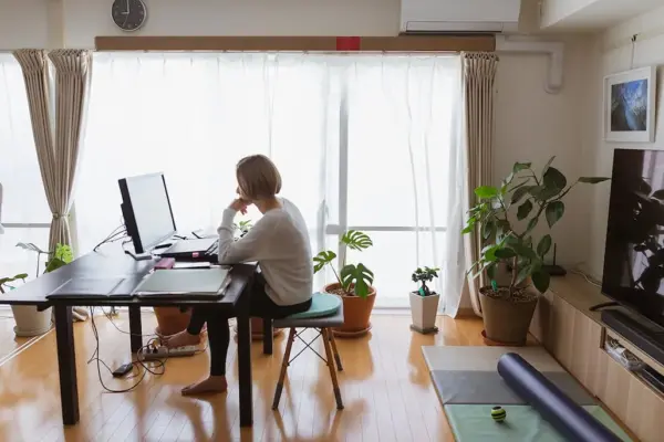 The Supreme Court rules that the heart attack of a teleworker at her home was a work accident