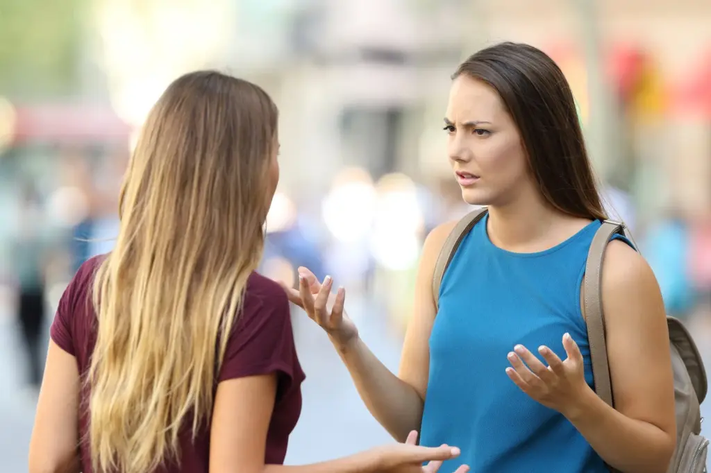 "Te lo pago después" or why lending money to a friend can blow up the relationship