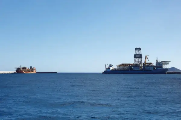 Breaking news on the hantavirus outbreak, live | The Ministers of Health and Interior and the WHO Director travel to Tenerife to coordinate the arrival of the cruise ship