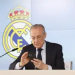 Trump clashes with Florentino in the other White House