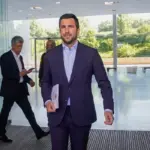 La Junta Electoral del Real Madrid aprueba la candidatura de Enrique Riquelme y el club celebrará elecciones por primera vez en 20 años