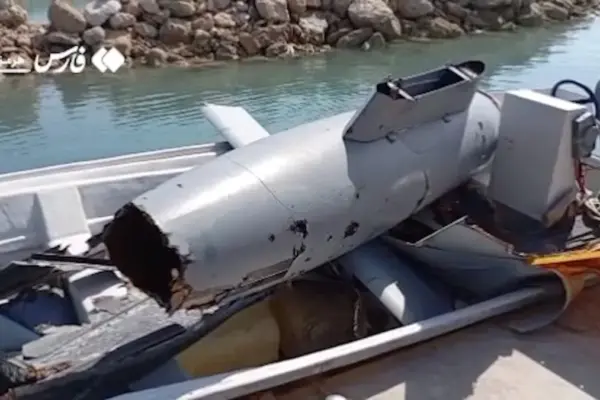 United States and Iran exchange fire in Hormuz in one of the most serious incidents after the truce