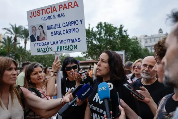A demonstration once again demands "the record" from Mazón for his management of the dana