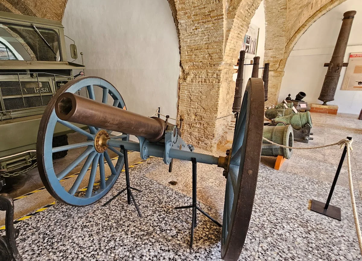 Found in Cartagena a cannon from 1873 used by Clint Eastwood in the filming of ‘The Good, the Bad and the Ugly’