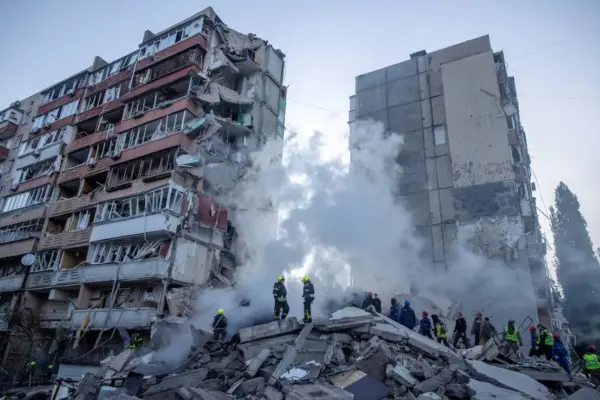 The latest Russian bombing on Kiev causes 24 deaths, including three girls