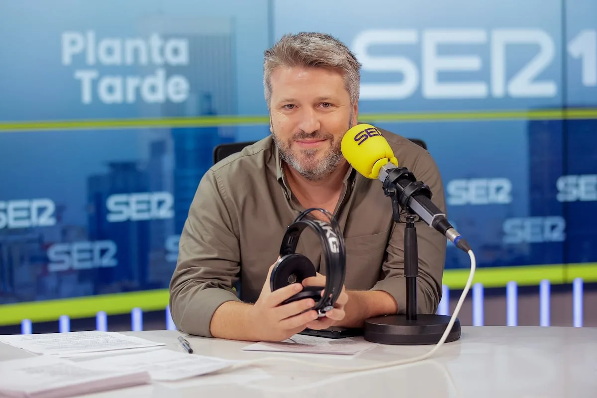 Aimar Bretos dirigirá ‘Hoy por hoy’ la próxima temporada