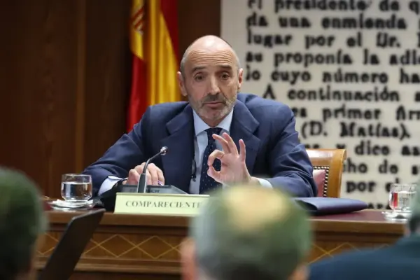 The UDEF seized from Zapatero's friend a copy of the contract that awarded him 1% of the Plus Ultra bailout