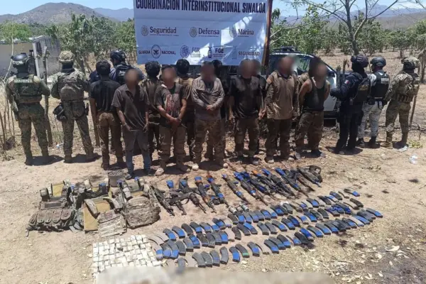 The Navy strikes Los Chapitos with 13 arrests in southern Sinaloa