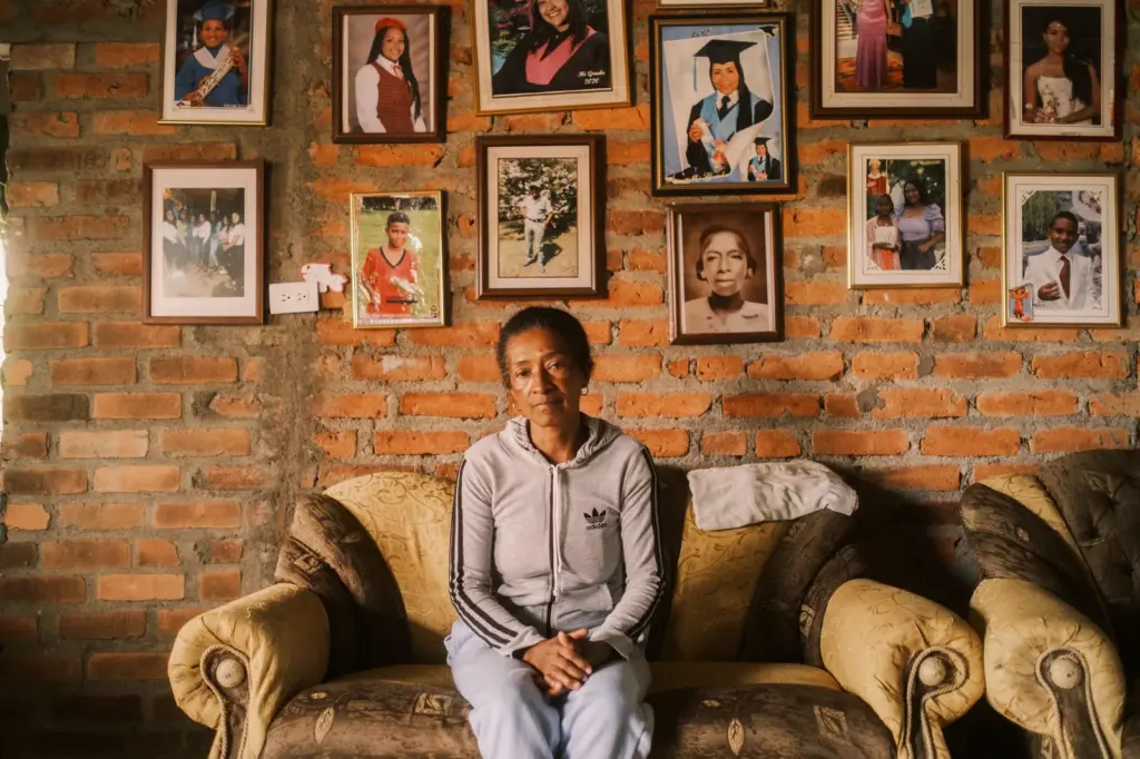 María Zenaida, 61 years old, adoptive mother of Daniela Valencia, a 26-year-old peasant murdered in an explosive attack on April 25 on the Pan-American highway, in which 21 people died, in Cauca, on April 29, 2026.