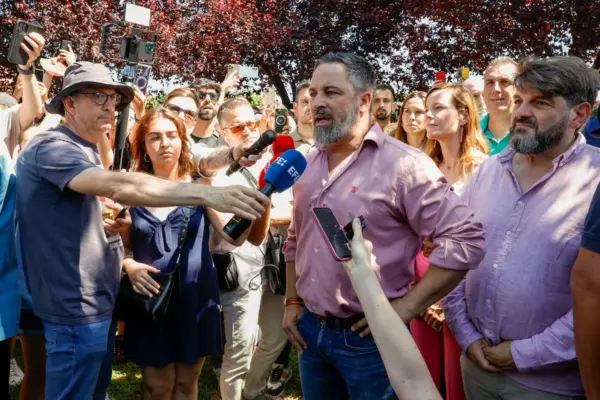 The City Council of Alcalá de Henares initiated an internal investigation following two harassment complaints against the Vox spokesperson: "They are in shock"